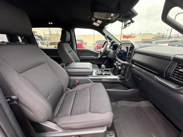 2023 Ford F-150 - $42,900