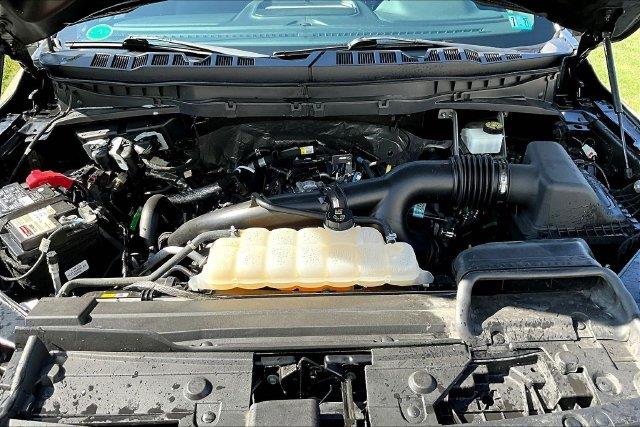 2022 Ford F-150 - $42,500