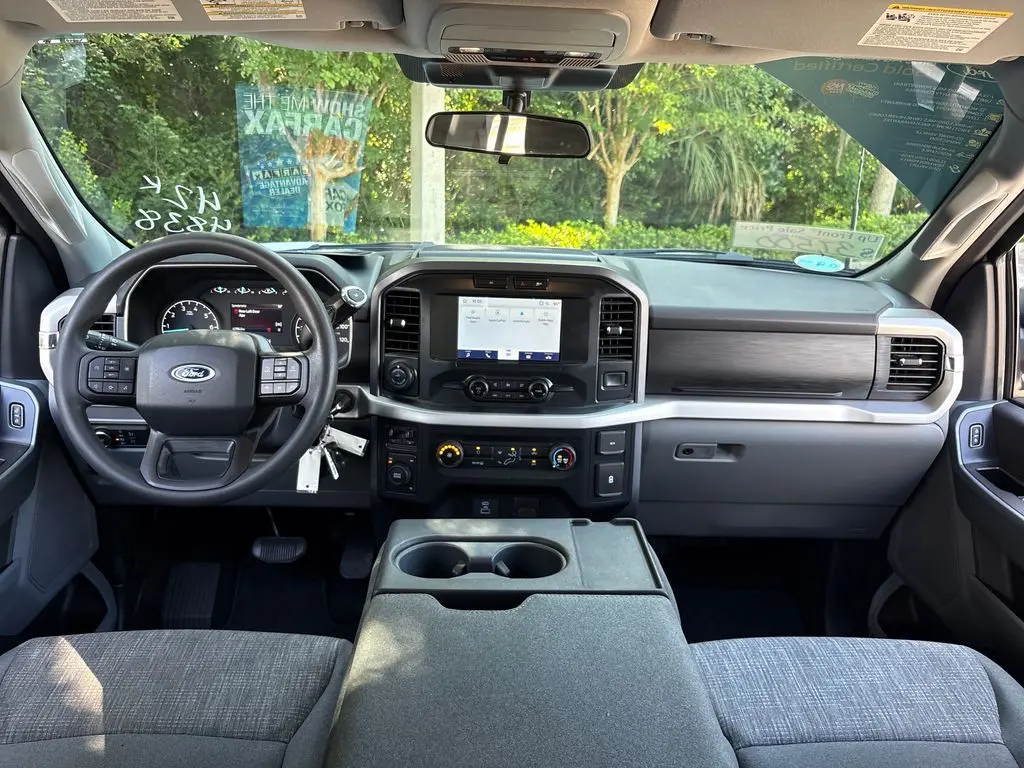 2022 Ford F-150 - $33,500