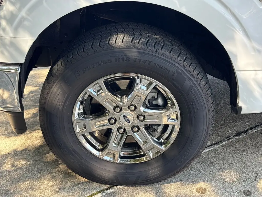 2022 Ford F-150 - $33,500