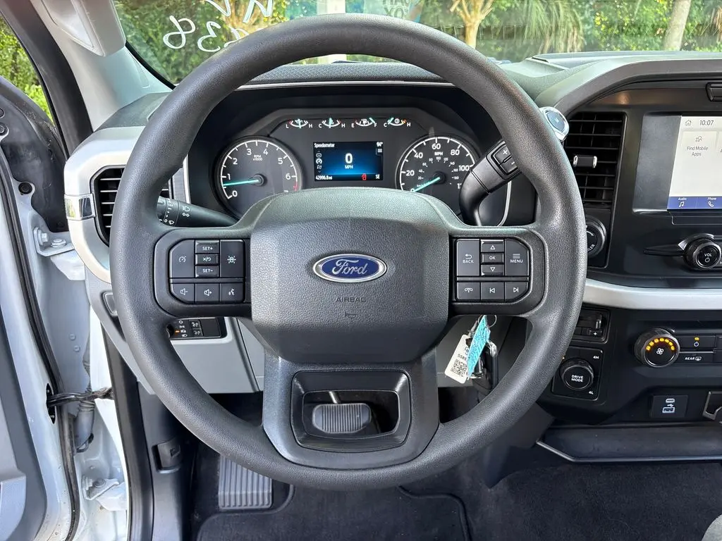 2022 Ford F-150 - $33,500