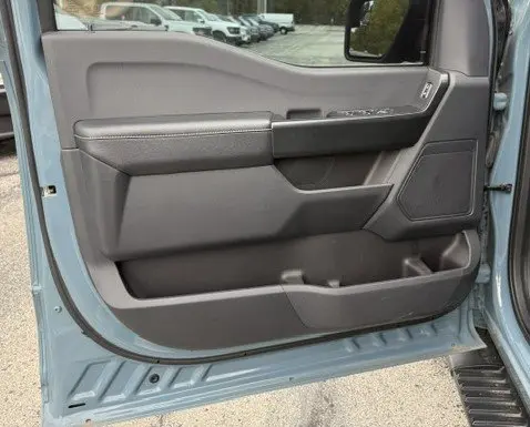 2023 Ford F-150 - $35,989