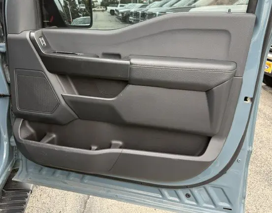 2023 Ford F-150 - $35,989