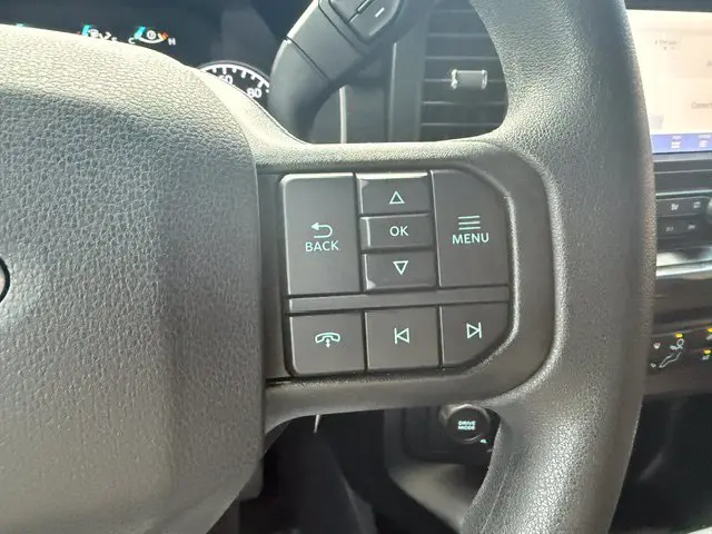 2023 Ford F-150 - $35,989