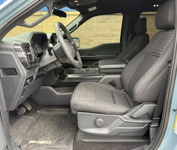 2023 Ford F-150 - $35,989