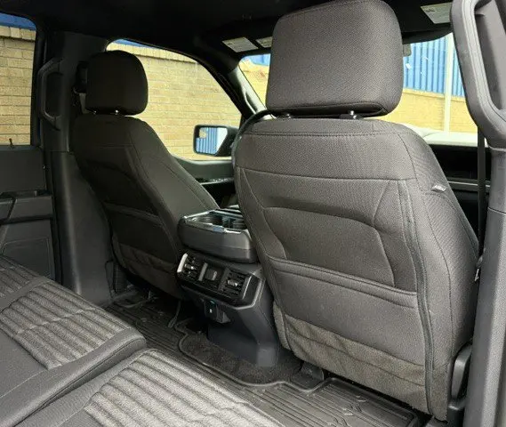 2023 Ford F-150 - $35,989