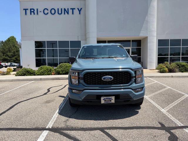 2023 Ford F-150 - $41,995