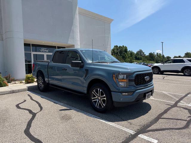 2023 Ford F-150 - $41,995