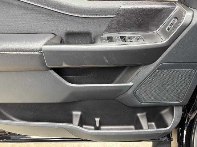 2023 Ford F-150 - $37,910