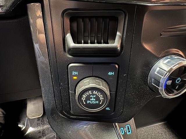 2023 Ford F-150 - $37,910