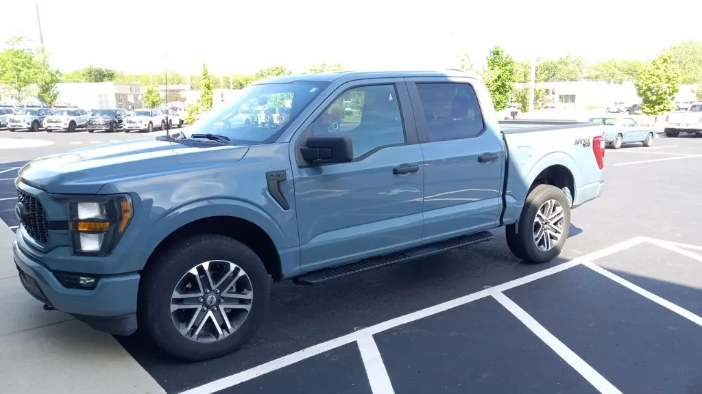 2023 Ford F-150 XL
