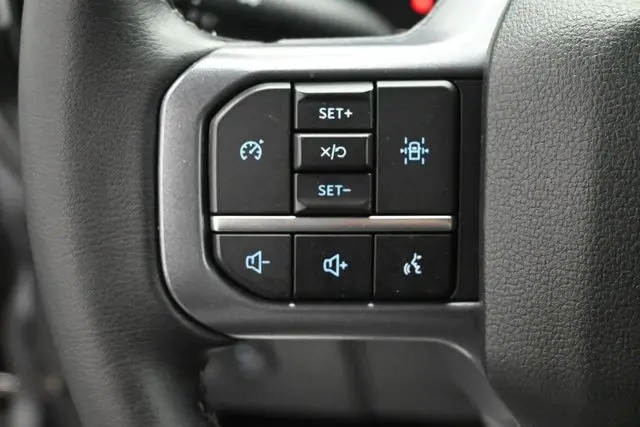 2023 Ford F-150 - $39,995