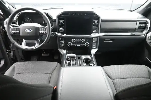 2023 Ford F-150 - $39,995