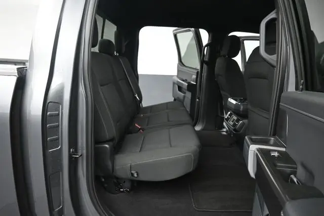 2023 Ford F-150 - $39,995