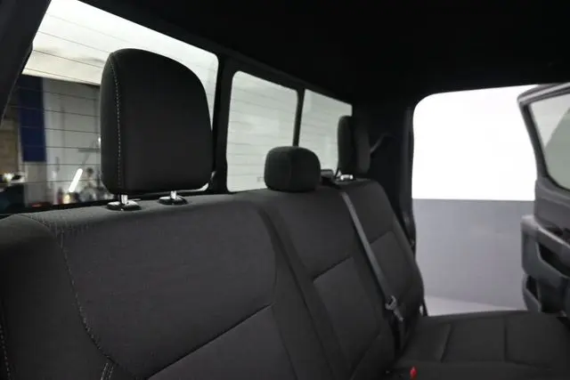 2023 Ford F-150 - $39,995
