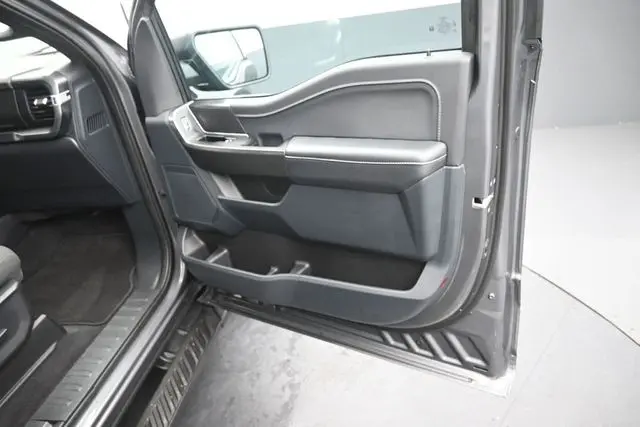 2023 Ford F-150 - $39,995
