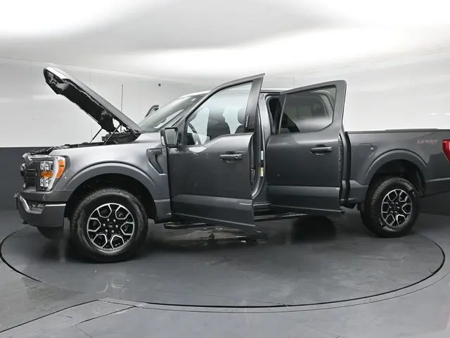 2023 Ford F-150 - $39,995