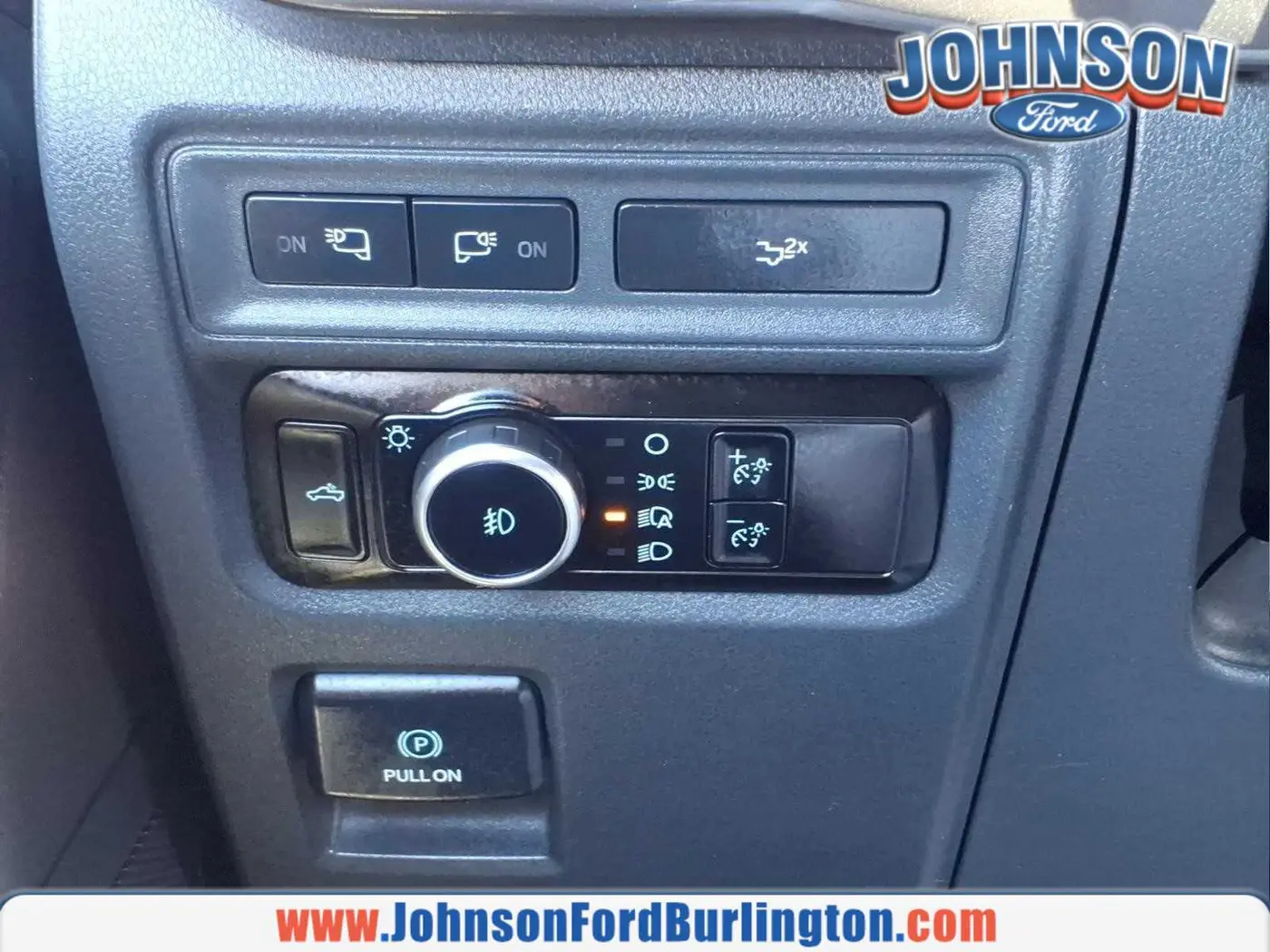 2023 Ford F-150 - $41,800