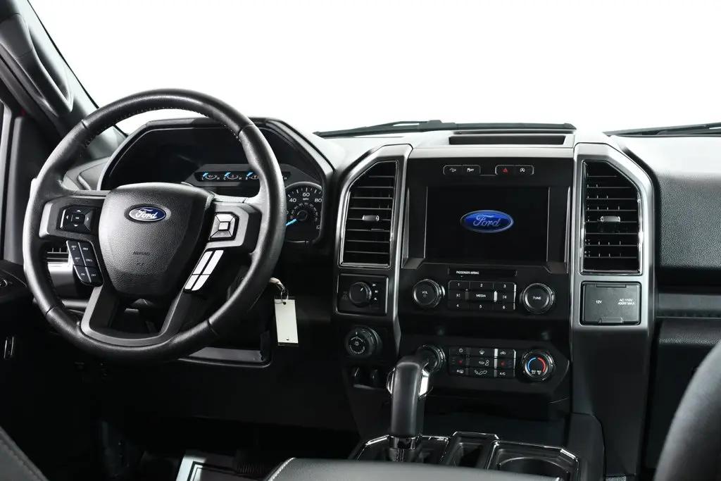 2020 Ford F-150 - $30,155
