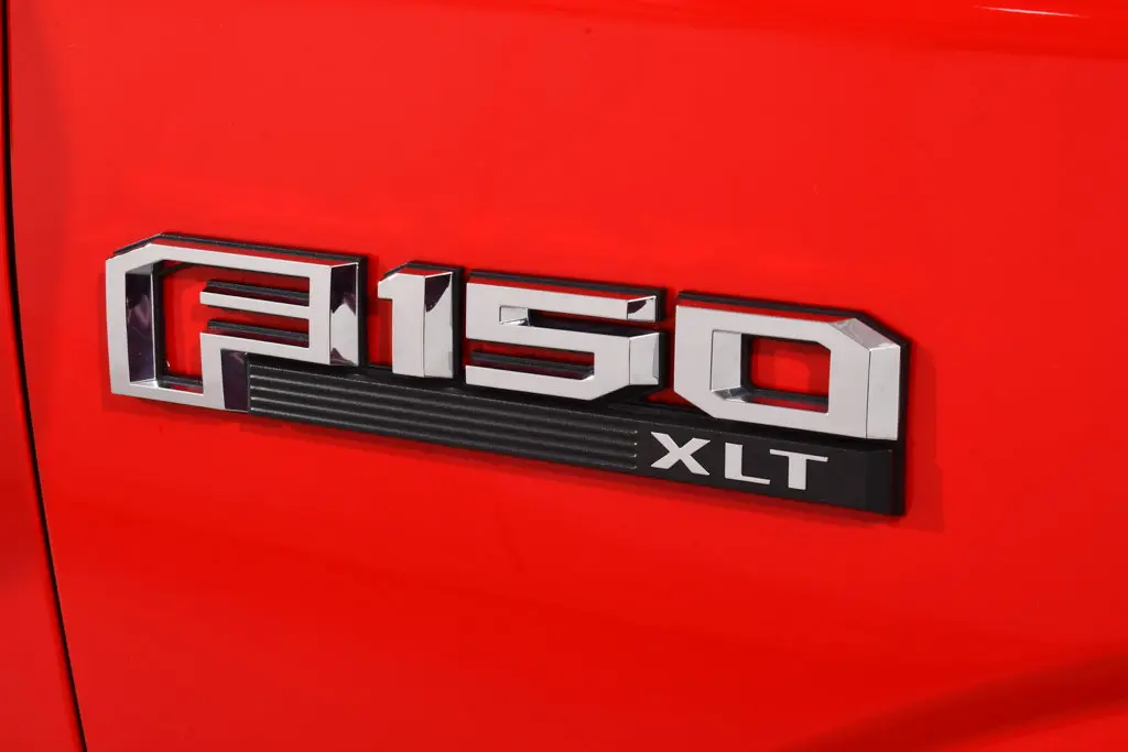 2020 Ford F-150 - $30,155