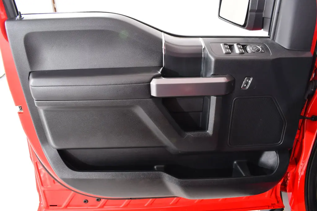 2020 Ford F-150 - $30,155