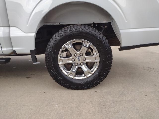 2022 Ford F-150 - $29,350
