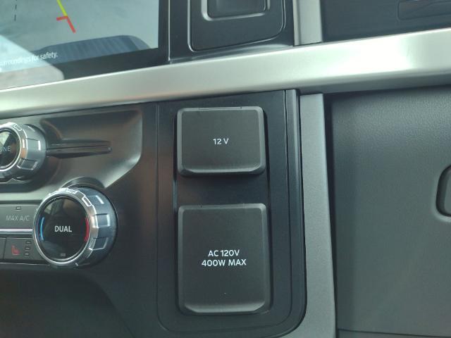 2022 Ford F-150 - $29,350