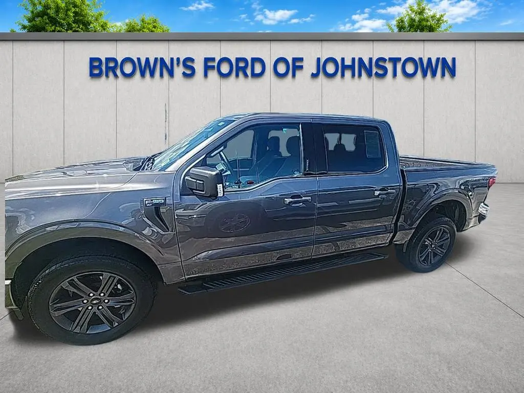 2023 Ford F-150 - $43,995