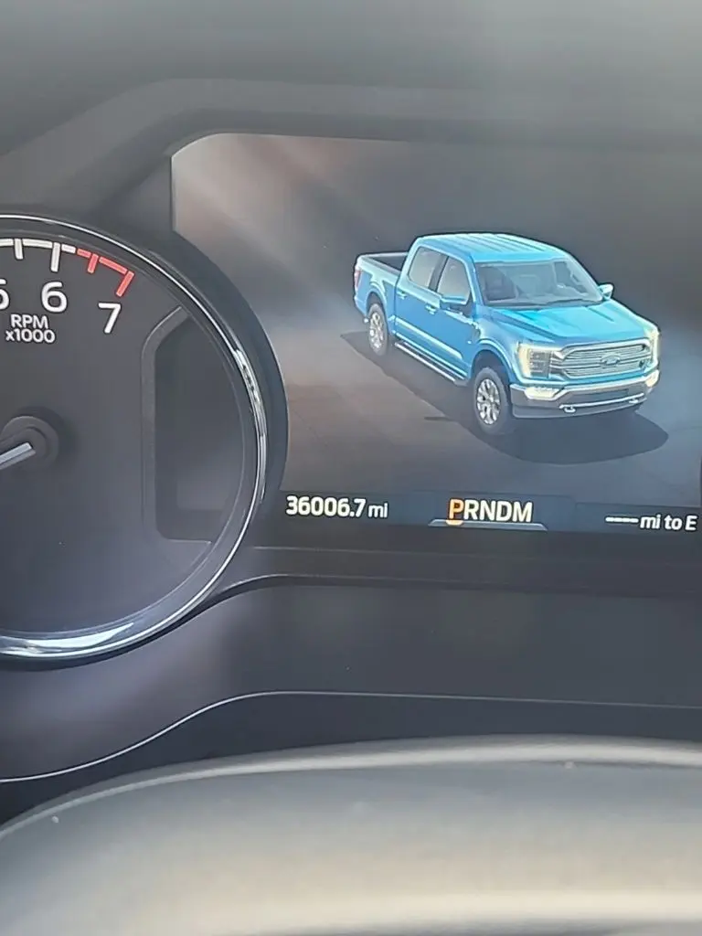 2023 Ford F-150 - $43,995