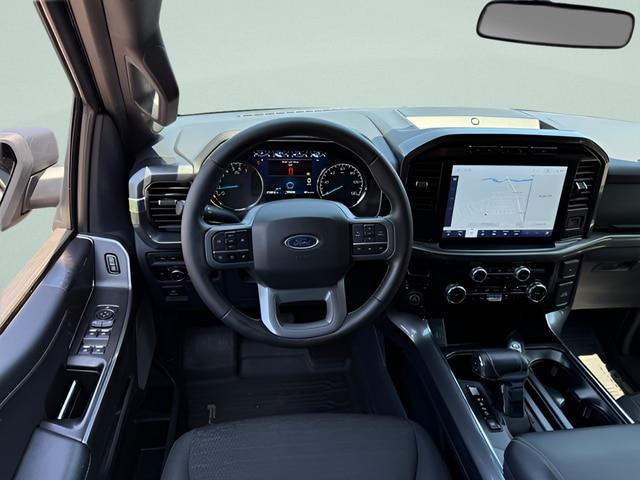 2023 Ford F-150 - $42,995