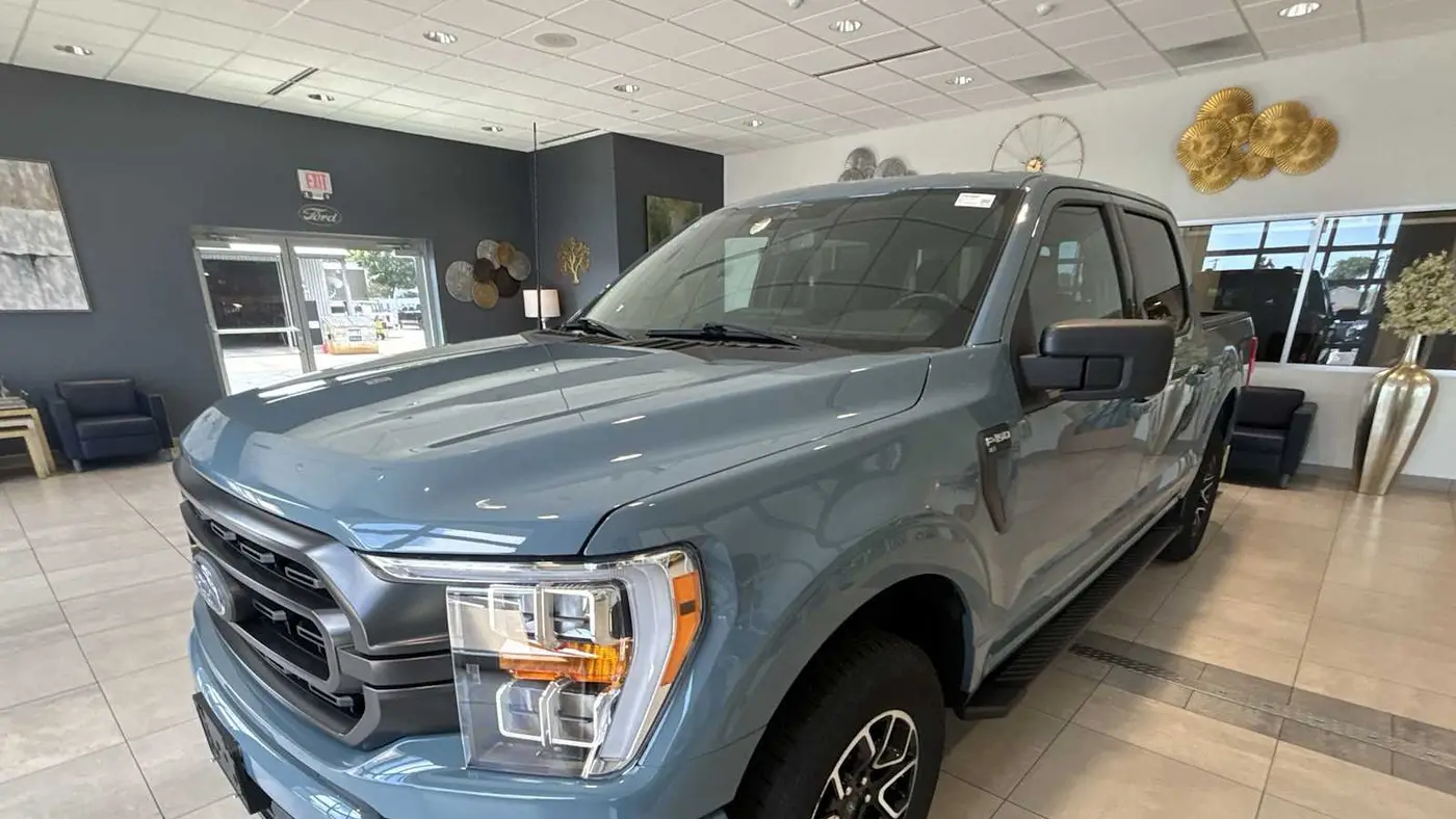 2023 Ford F-150 XLT