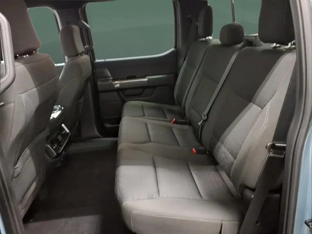 2023 Ford F-150 - $39,995
