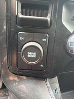 2023 F-150 Thumbnail 13