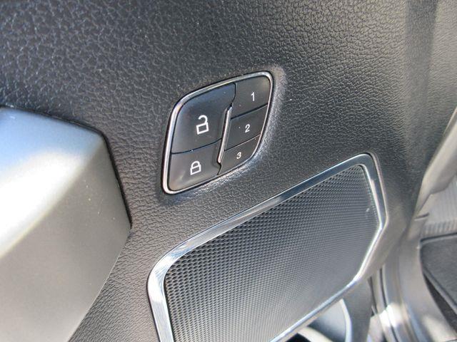 2020 Ford F-150 - $22,600