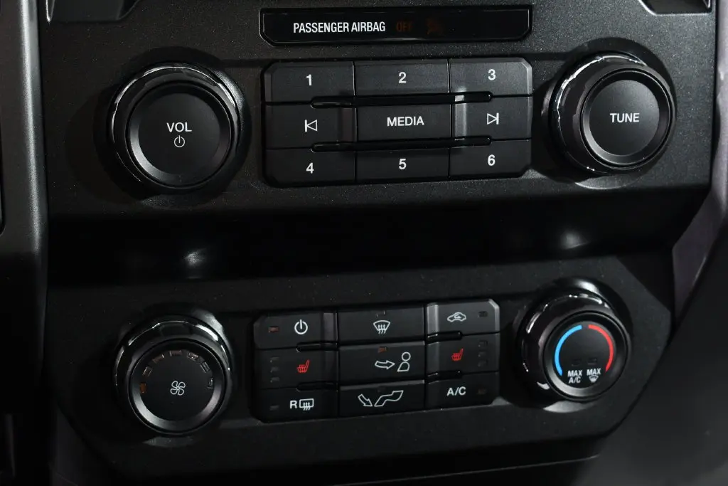 2020 Ford F-150 - $26,755