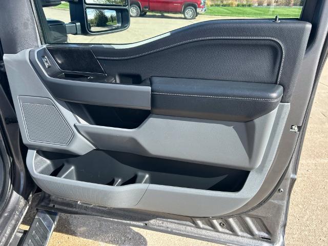 2022 Ford F-150 - $37,979
