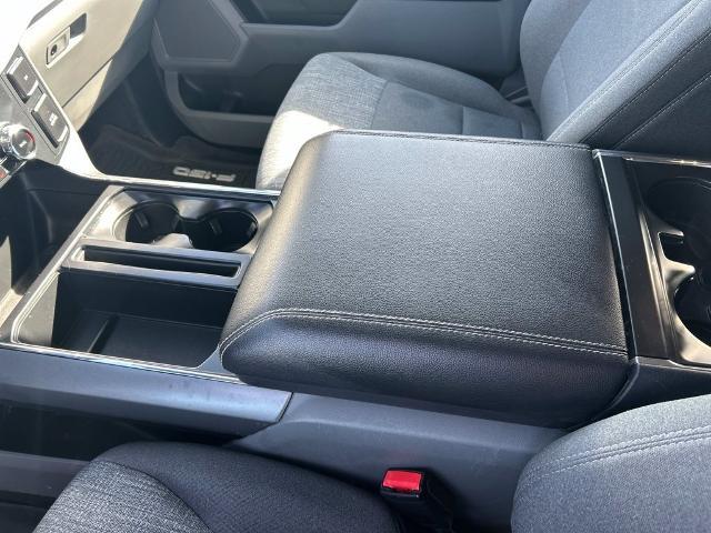 2022 Ford F-150 - $37,979
