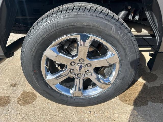 2022 Ford F-150 - $37,979