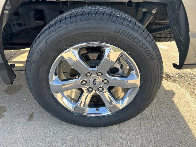 2022 Ford F-150 - $37,979