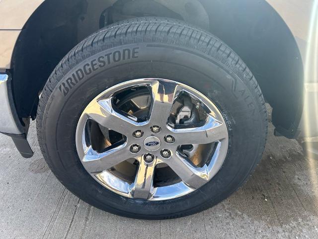 2022 Ford F-150 - $37,979