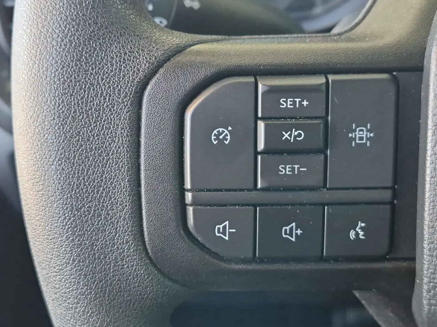 2023 Ford F-150 - $35,141