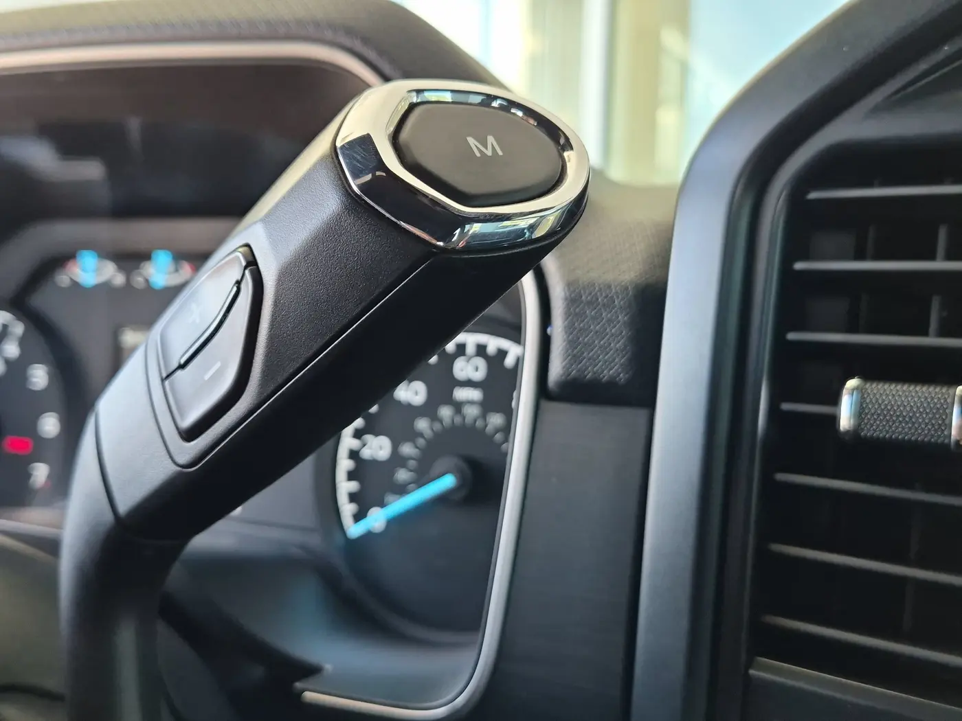 2023 Ford F-150 - $35,141