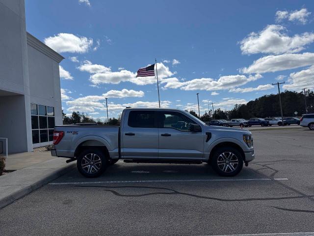 2023 Ford F-150 - $42,995