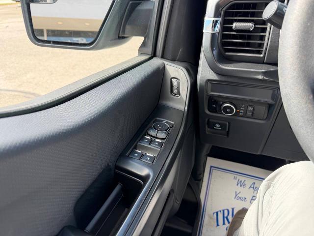 2023 Ford F-150 - $42,995