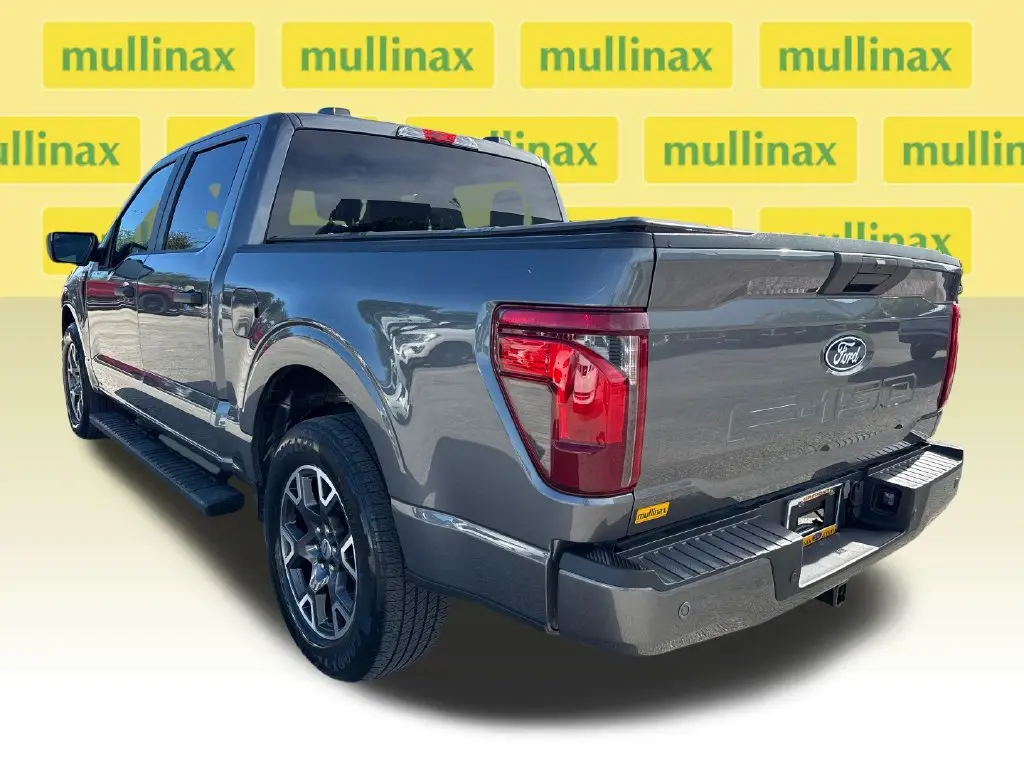 2024 Ford F-150 - $32,900