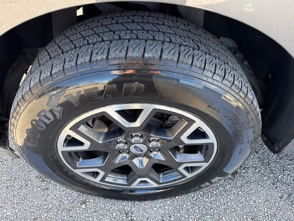 2024 Ford F-150 - $32,900