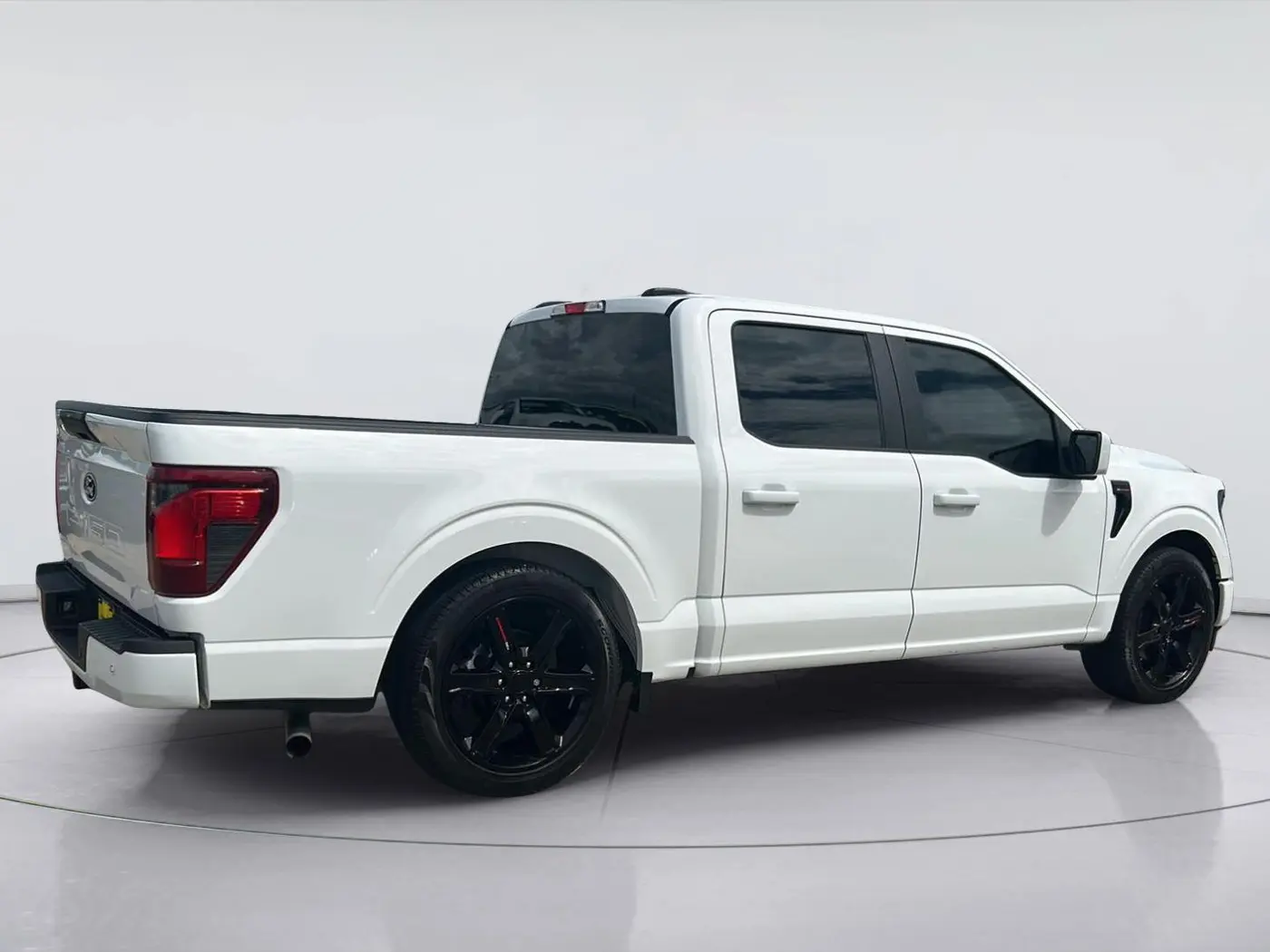 2024 Ford F-150 - $39,425