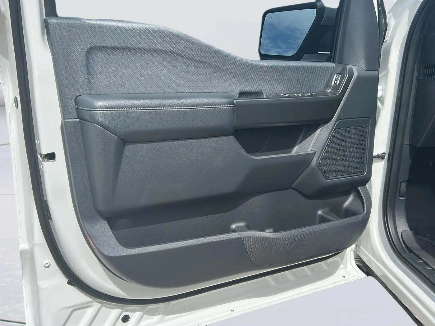 2024 Ford F-150 - $39,425