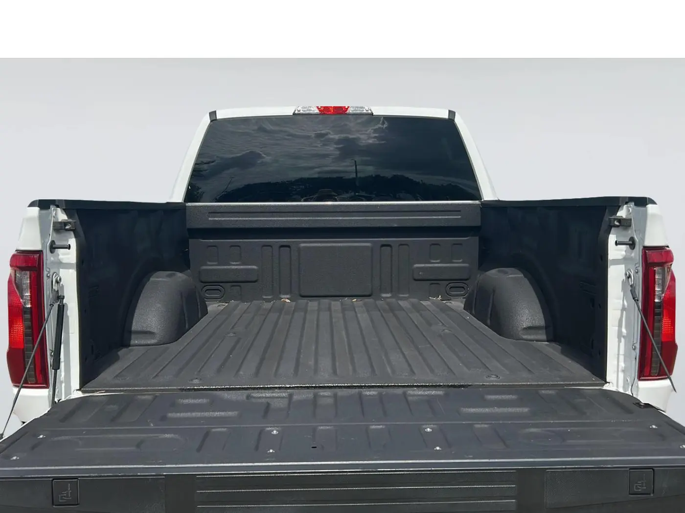2024 Ford F-150 - $39,425