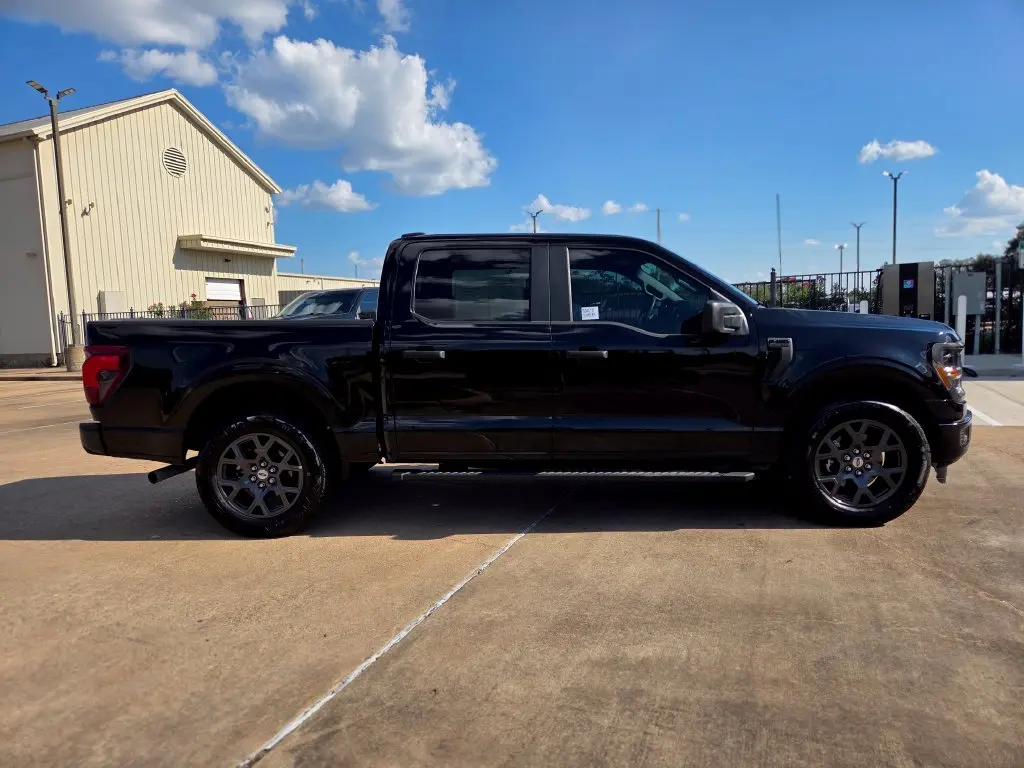 2026 Ford F-150 - $40,797